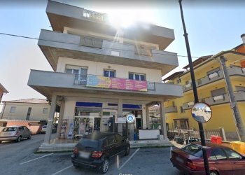 est1.jpg - Locale Commerciale Via XX Settembre 18, Manoppello - foto 1