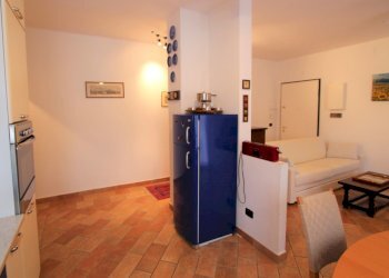 004 - Zona giorno (7).JPG - Appartamento Recco - foto 4