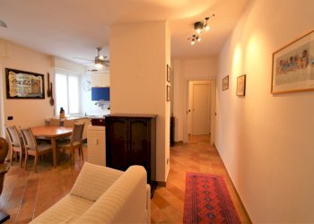 008 - Zona giorno (3).JPG - Appartamento Recco - foto 8