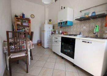 TERRATETTO A 1,5 KM DALLE MURA (19).JPG - Casa indipendente Via Giorgini Giovan Battista 143, Lucca - foto 2