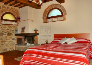 agriturismo ristrutturato (46).jpg - Casale Strada Senza Nome 5, Pescia - foto 17