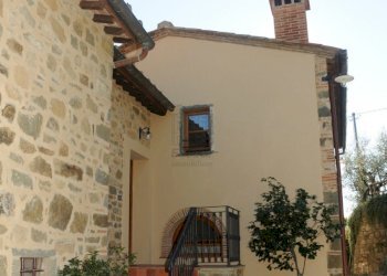 agriturismo ristrutturato (102).JPG - Casale Strada Senza Nome 5, Pescia - foto 25