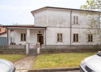 Casa indipendente piazza unità, Jolanda di Savoia - foto 4