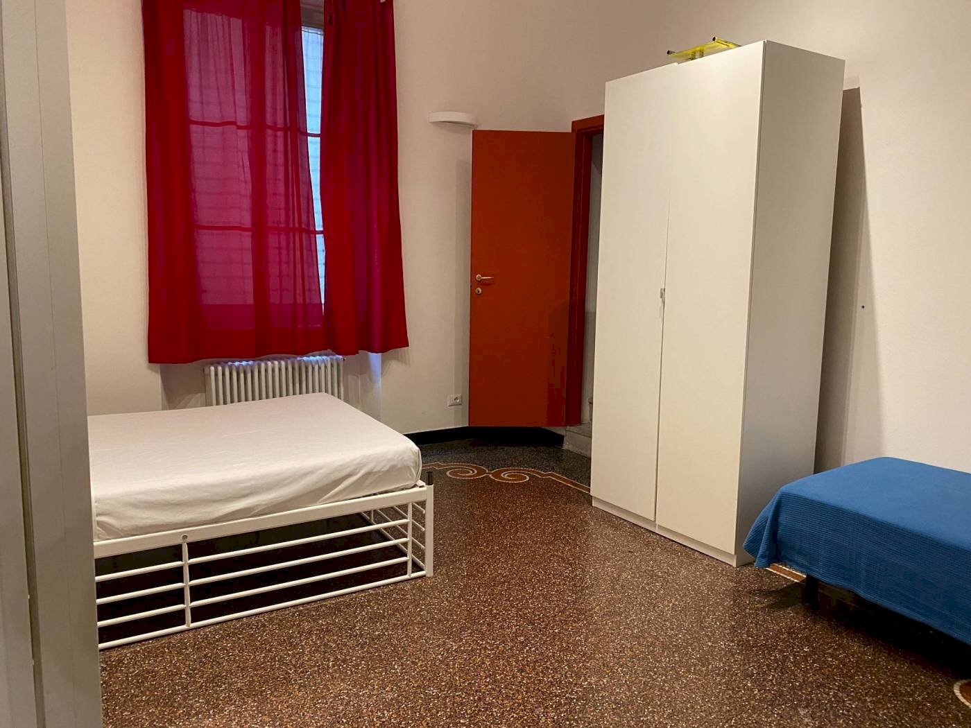 Appartamento via Paolo Emilio Bensa, 4, Genova (zona Centro Storico) - foto 3