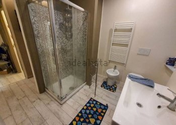 Appartamento via Paolo Emilio Bensa, 4, Genova (zona Centro Storico) - foto 8