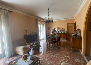 Quadrilocale via Francesco Cangialosi, Carini - foto 1