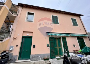 Semi-detached house via al Mattatoio, 12
Sestri Levante, Sestri Levante - photo 33