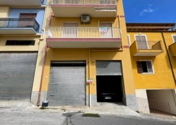 IMG_1954.jpg - Appartamento VIA LORETO GALLINARA, Modica - foto 2