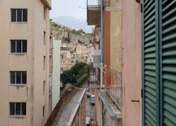 20221210_101013_compress17.jpg - Porzione di casa via san andrea 11 11, Modica - foto 11