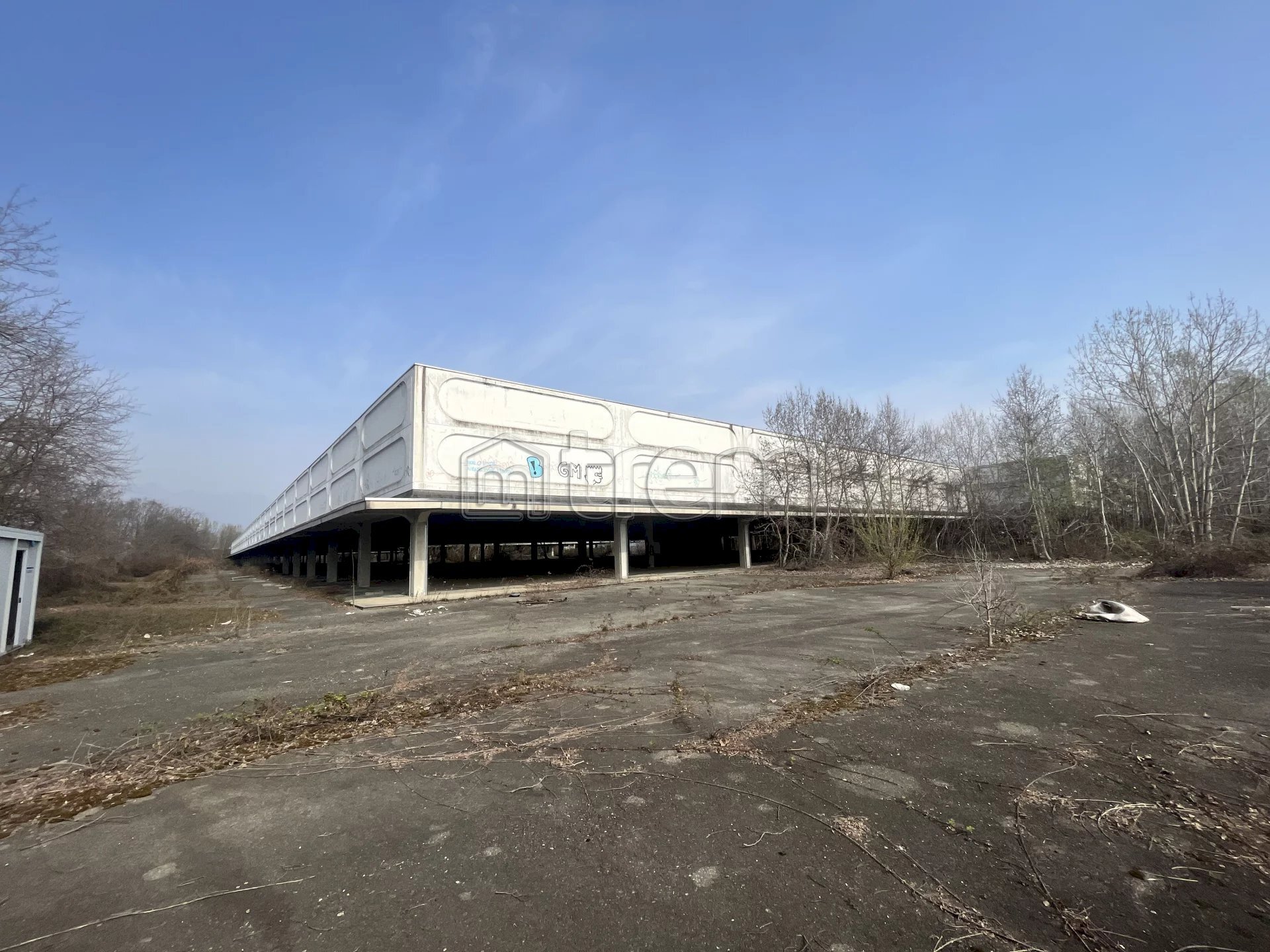 Capannone strada Trossi, Verrone - foto 1