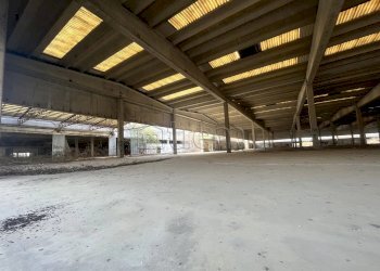 Capannone strada Trossi, Verrone - foto 8