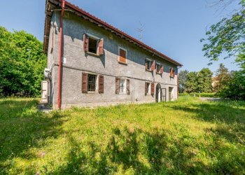 Casa indipendente Via della Repubblica, Bagnolo in Piano - foto 1