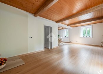 Casa indipendente Via della Repubblica, Bagnolo in Piano - foto 4