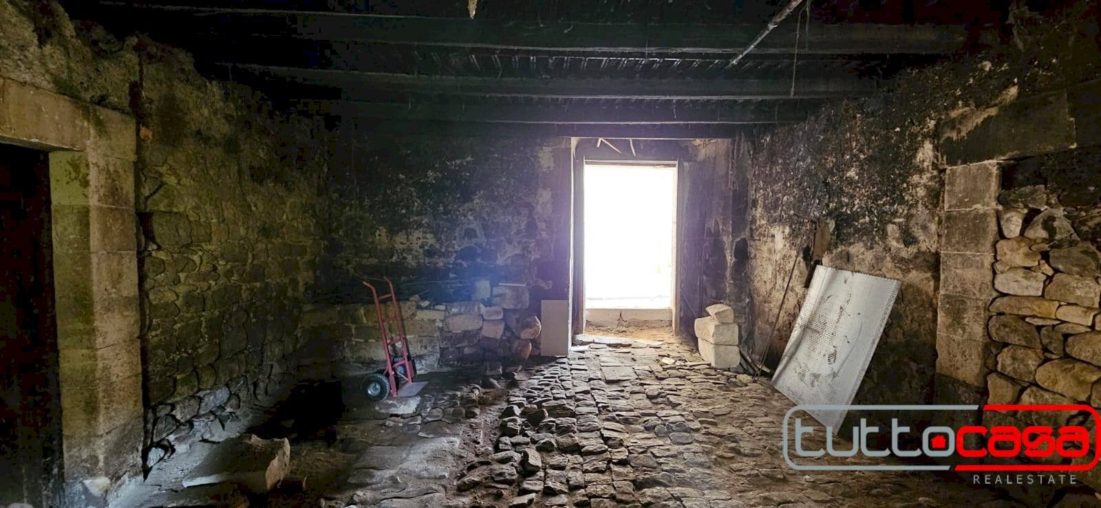 Locale Commerciale VIA CARMINE, Scicli - foto 3