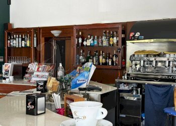 Attività Commerciale Piazza Alcide de Gasperi, Cassino - foto 15