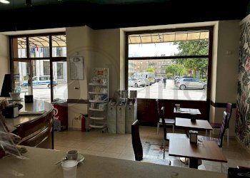 Attività Commerciale Piazza Alcide de Gasperi, Cassino - foto 18