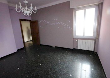CAMERA - Three-room apartment via Borghetto, Genova - photo 12