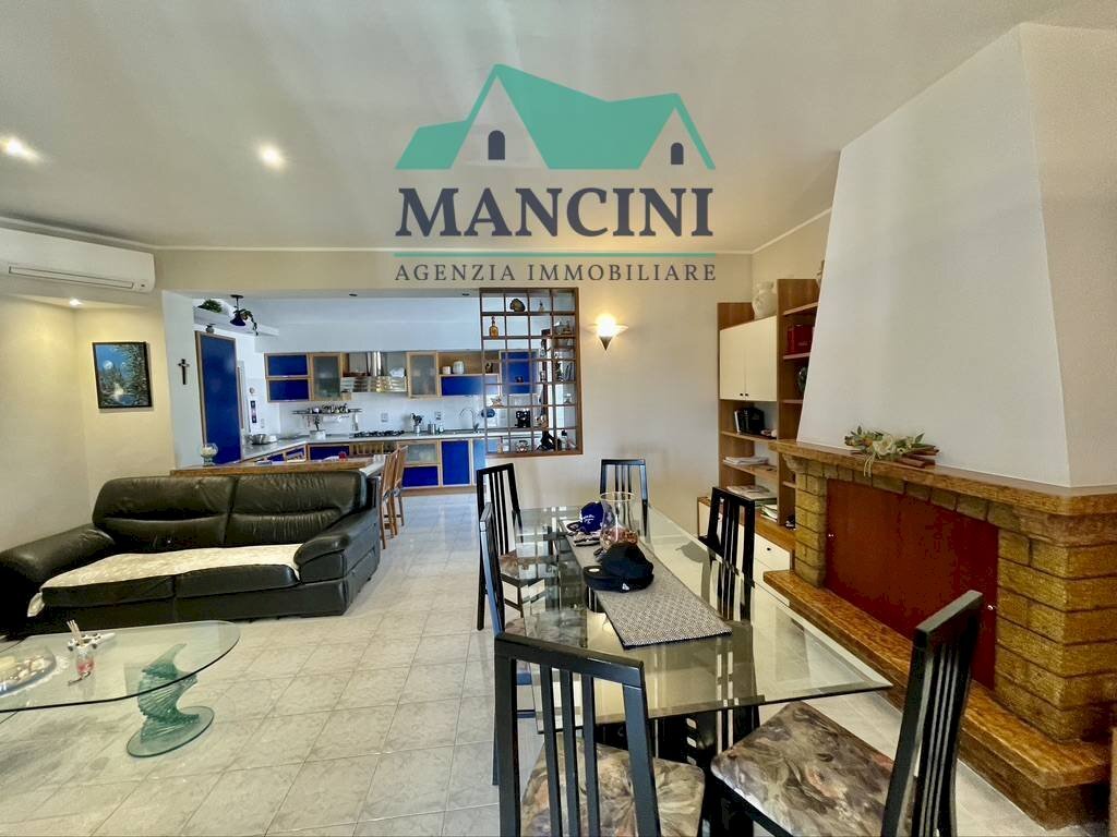 Casa indipendente PESCHERECCIA, San Paolo di Jesi - foto 2