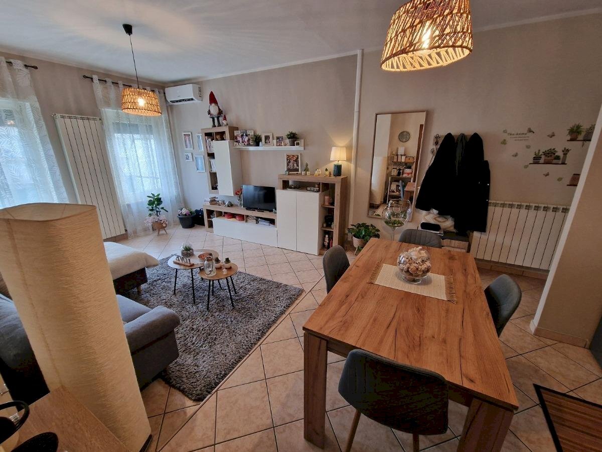 Two-room apartment Via Ivrea, 72, Montalto Dora - photo 3