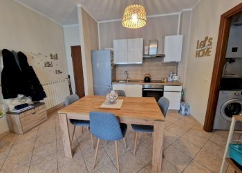 Two-room apartment Via Ivrea, 72, Montalto Dora - photo 2