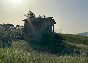 WhatsApp Image 2023-05-23 at 08.56.49.jpeg - Villa a Schiera Strada Statale 122bis 51, Caltanissetta - foto 5