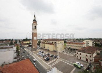 chiesa-salzano-2.jpg - Quadrilocale Salzano - foto 4