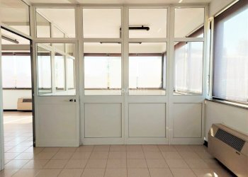 Fiumicino, Isola Sacra - ufficio piano terra - Office Via Ivo Oliveti, Fiumicino - photo 14