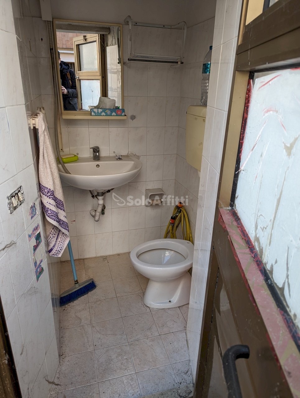 PXL_20220322_104345415.jpg - Locale Commerciale Modena - foto 2