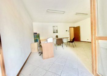 IMG_7355 2.jpg - Ufficio Montignoso - foto 8