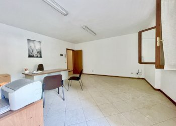 IMG_7356 2.jpg - Ufficio Montignoso - foto 6