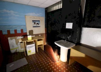 Magazzino - Shop via Celeste Negarville, 29, Torino (neighborhood Mirafiori Sud) - photo 14