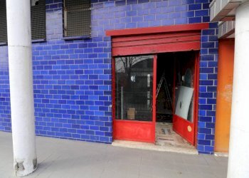 Uscita posteriore - Shop via Celeste Negarville, 29, Torino (neighborhood Mirafiori Sud) - photo 1