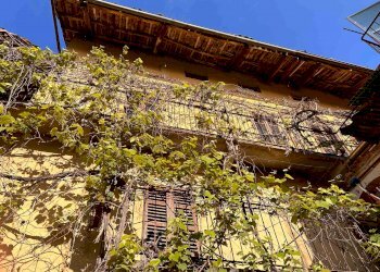 esterno - Palazzo Storico via FRICCHIERI, 36, Carignano - foto 7