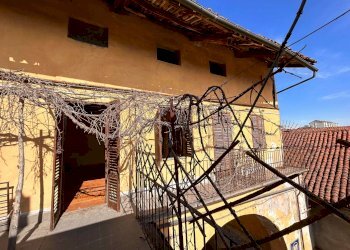 terrazzo - Palazzo Storico via FRICCHIERI, 36, Carignano - foto 16