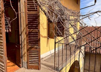 dettaglio - Palazzo Storico via FRICCHIERI, 36, Carignano - foto 11