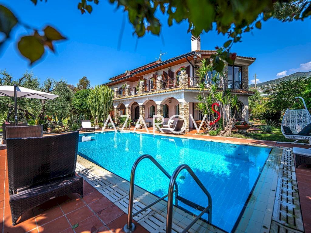 Villa via Padre Semeria, 342, Sanremo - foto 1
