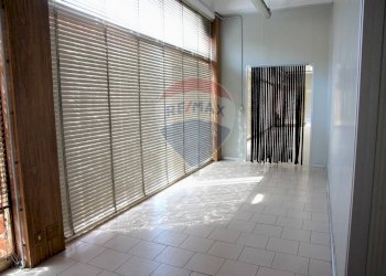 Commercial Activity via risorgimento, Lurago Marinone - photo 15