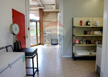 Commercial Activity via risorgimento, Lurago Marinone - photo 25