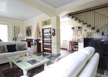 vendesi villetta indipendente con giardino privato - Villa Via dei Berti, Lucca - foto 13