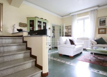 vendesi villetta indipendente con giardino privato - Villa Via dei Berti, Lucca - foto 20