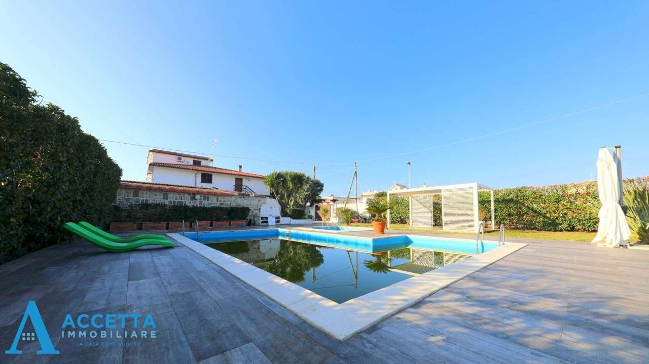 Esterno - Villa via Sequoie, Leporano - foto 3