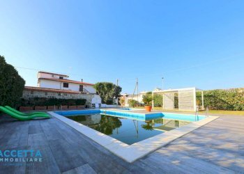 Esterno - Villa via Sequoie, Leporano - foto 3