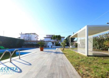 Esterno - Villa via Sequoie, Leporano - foto 4