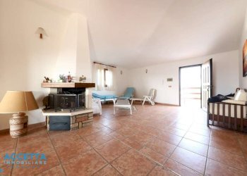 Salone - Villa via Sequoie, Leporano - foto 10