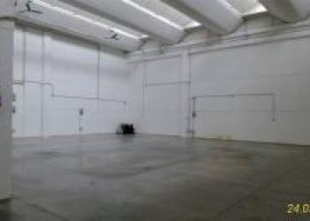 image_thumb_abcweb_crop.php.jpg - Locale Commerciale Via Stradone di Camigliano, Capannori - foto 2