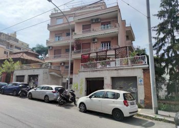 WhatsApp Image 2023-05-26 at 16.08.30 (1).jpeg - Box Viale Carnaro 49, Roma - foto 2