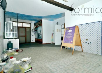 Locale Commerciale Torre del Greco - foto 2