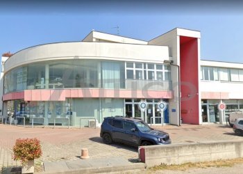 11.jpg - Locale Commerciale Rovigo RO, Rovigo - foto 1