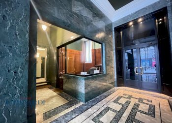 Appartamento Piazza Santa Maria Beltrade, Milano - foto 1