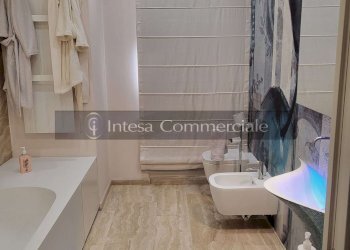 BAGNO - Trilocale Brescia (zona Centro Storico) - foto 16